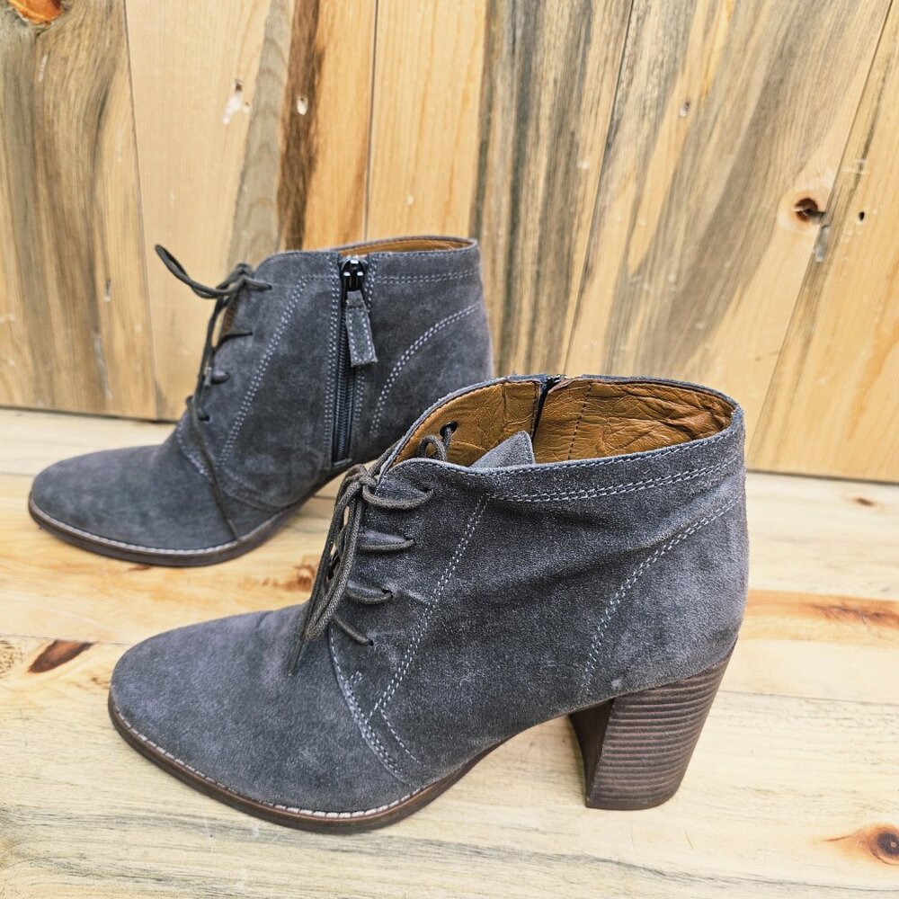 Franco Sarto A-Omani Suede Block Heel Lace Up Booties Size 8